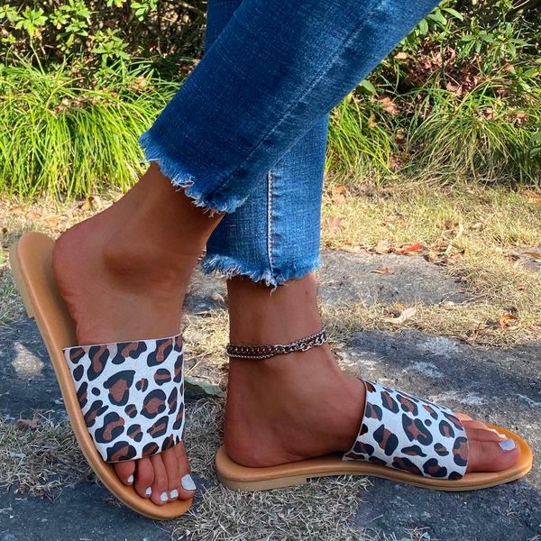 sandals leopard women's sandal flat-bottom fashion casual retro outdoor breathable summer beach soft sole slide, Black
sandals leopard women's sandal flat-bottom fashion casual retro outdoor breathable summer beach soft sole slide, Black