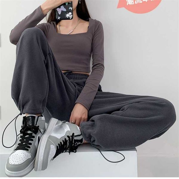 2022 spring plus size gray baggy sweatpants women autumn loose women's sports pants white summer trousers joggers streetwear 220104, Black;white
2022 spring plus size gray baggy sweatpants women autumn loose women's sports pants white summer trousers joggers streetwear 220104, Black;white