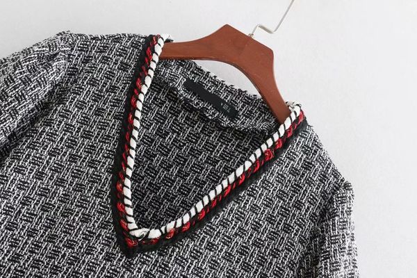 autumn vintage v neck ribbon decoration tweed woolen straight mini women dress elegant chic vestidos casual slim dress, Black;gray
autumn vintage v neck ribbon decoration tweed woolen straight mini women dress elegant chic vestidos casual slim dress, Black;gray