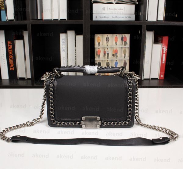 luxury designer bags genuine v diam leather women's men tote crossbody fashion clutch messenger wallet camera cases card pockets
luxury designer bags genuine v diam leather women's men tote crossbody fashion clutch messenger wallet camera cases card pockets
