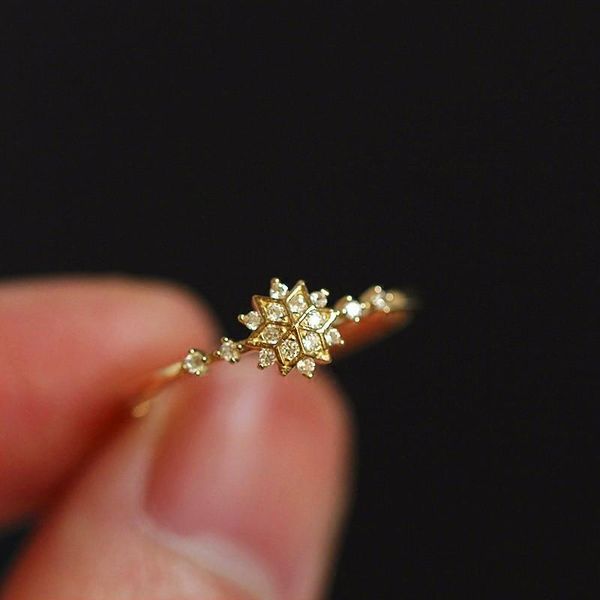 wedding rings luxury female small snowflake crystal ring cute yellow gold filled finger simple promise engagement for women, Slivery;golden
wedding rings luxury female small snowflake crystal ring cute yellow gold filled finger simple promise engagement for women, Slivery;golden