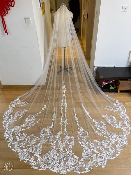 bridal veils white/ivory wedding veil 3m long comb lace mantilla accessories veu de noiva 7851, Black
bridal veils white/ivory wedding veil 3m long comb lace mantilla accessories veu de noiva 7851, Black