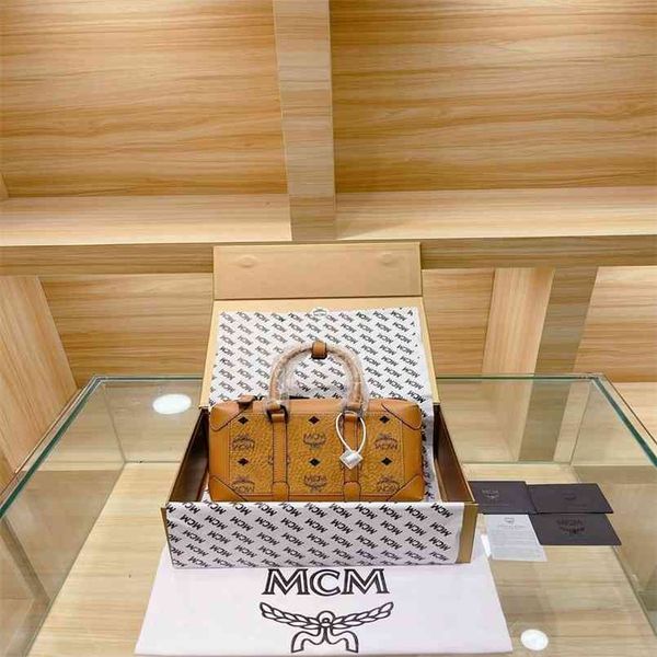 leather women's bag large zipper lock one shoulder messenger postman luxuryss designerss yw
leather women's bag large zipper lock one shoulder messenger postman luxuryss designerss yw