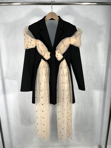 women's suits & blazers 2021 ladies high-quality fashion long-sleeved lapel polka dot mesh stitching open back slimming suit jacket 010, White;black
women's suits & blazers 2021 ladies high-quality fashion long-sleeved lapel polka dot mesh stitching open back slimming suit jacket 010, White;black