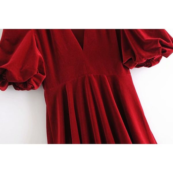 2021 new fashion sweet red veet mini woman short deep v-neck girls vestidos lantern sleeve chic cloth zq2w, White
2021 new fashion sweet red veet mini woman short deep v-neck girls vestidos lantern sleeve chic cloth zq2w, White