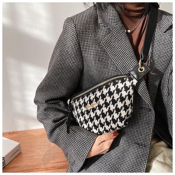 waist bags women pu leather chest fashion simple bag cross body casual letter design packbag for sports hiking
waist bags women pu leather chest fashion simple bag cross body casual letter design packbag for sports hiking