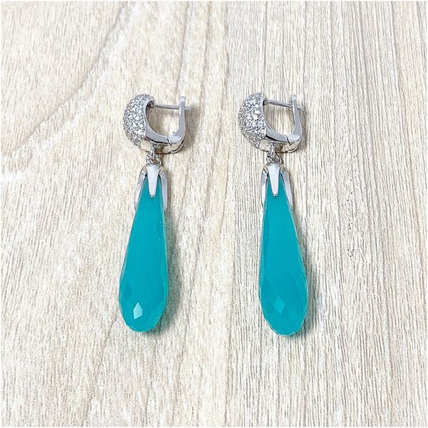 women's flower petals blossom earrings eardrop clip ear studs romantic bohemia clover diamond-studded earring jewelry with box with sta, Golden;silver
women's flower petals blossom earrings eardrop clip ear studs romantic bohemia clover diamond-studded earring jewelry with box with sta, Golden;silver