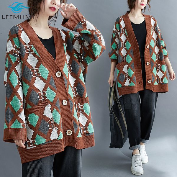 2021 new winter fall mid-long plaid knitting v-neck button up long sleeve oversize cardigan office lady korean style casual sweater eu6x, White;black
2021 new winter fall mid-long plaid knitting v-neck button up long sleeve oversize cardigan office lady korean style casual sweater eu6x, White;black