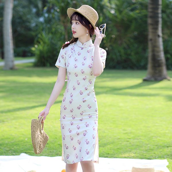 purple orchid printed satin qipao traditional chinese women short sleeve mandarin collar dress daily knee-length cheongsam, Red
purple orchid printed satin qipao traditional chinese women short sleeve mandarin collar dress daily knee-length cheongsam, Red