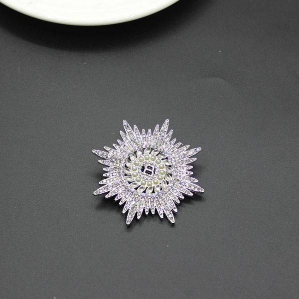 full sun flower brooch baroque five-pointed star b sub-brooch corsage coat snowflake pin accessories 164, Gray
full sun flower brooch baroque five-pointed star b sub-brooch corsage coat snowflake pin accessories 164, Gray