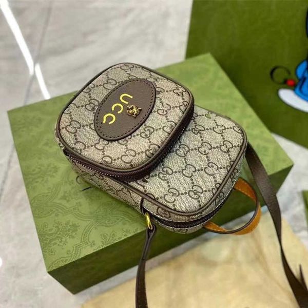 wholesale r net 2021 head mobile phone men's and women's common fashion one shoulder messenger pocket change tide bag luxuryss des
wholesale r net 2021 head mobile phone men's and women's common fashion one shoulder messenger pocket change tide bag luxuryss des
