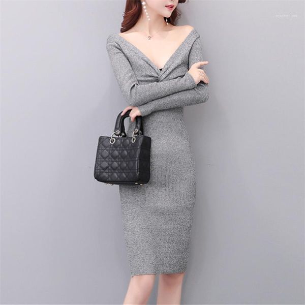 casual dresses autumn slim v-neck solid knitted dress women winter korea package hip bottoming elasticity knit vestidos mujer, Black;gray
casual dresses autumn slim v-neck solid knitted dress women winter korea package hip bottoming elasticity knit vestidos mujer, Black;gray