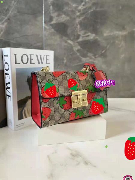 factory direct sale 75% off women's 2021 new strawberry single shoulder women's lock chain bags
factory direct sale 75% off women's 2021 new strawberry single shoulder women's lock chain bags