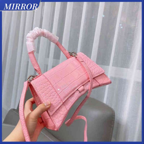 mirror fashion luxury bag ladies solid color handbag messenger leather wallet pink crocodile in stock
mirror fashion luxury bag ladies solid color handbag messenger leather wallet pink crocodile in stock