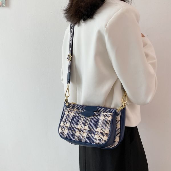 80% off summer exquisite small bag women's new fashion leisure messenger summer design square handbags
80% off summer exquisite small bag women's new fashion leisure messenger summer design square handbags