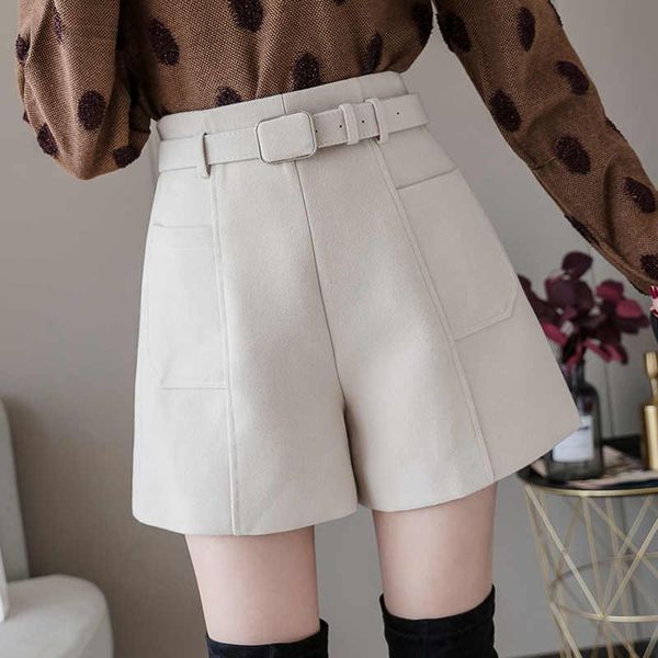 women's shorts fashion office ladies high waist 2021 autumn winter woolen wide leg women black thicken elegant wool c7696, White;black
women's shorts fashion office ladies high waist 2021 autumn winter woolen wide leg women black thicken elegant wool c7696, White;black