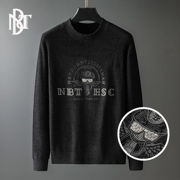 knitwear men's autumn and winter new round neck veet bottomed sweater letter drill long sve sweater, Black;brown
knitwear men's autumn and winter new round neck veet bottomed sweater letter drill long sve sweater, Black;brown