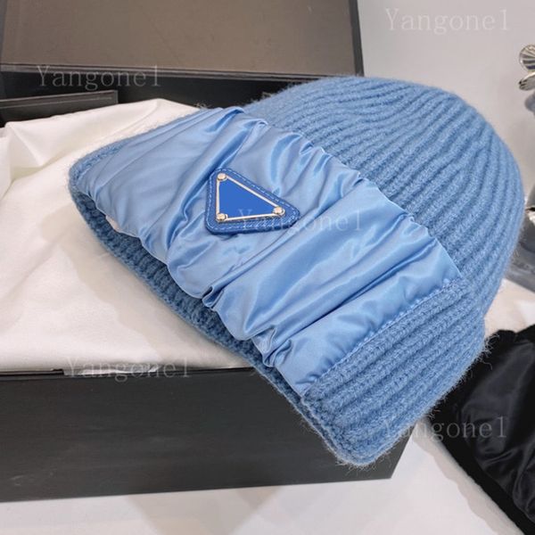 2021 classic fashion beanies men women autumn winter hats sport knit thicken warm casual couple outdoor hat cap double sided beanie skull ca, Blue;gray
2021 classic fashion beanies men women autumn winter hats sport knit thicken warm casual couple outdoor hat cap double sided beanie skull ca, Blue;gray
