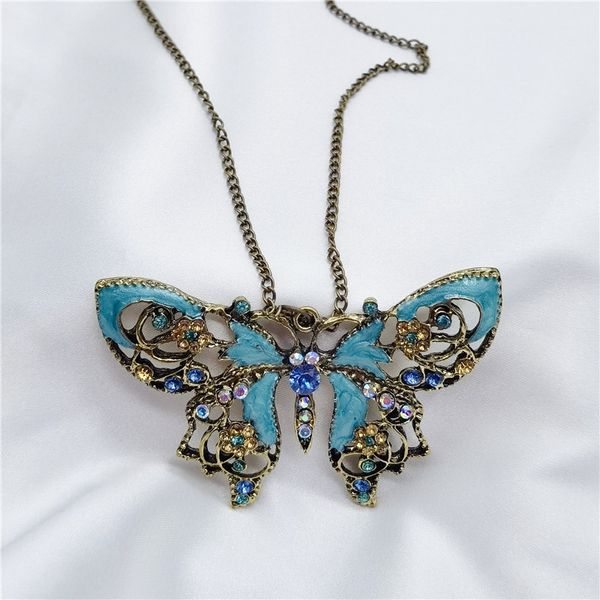 hollow butterfly rhinestone pendant necklace sweater chain for women big cz fashion jewelry, Silver
hollow butterfly rhinestone pendant necklace sweater chain for women big cz fashion jewelry, Silver