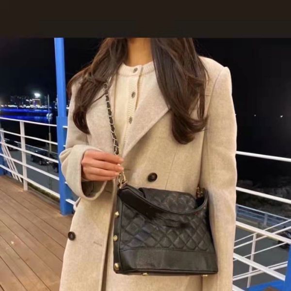 designers handbag shoulder crossbody chain bags lady flap clutch bag letters square stripes tartan plain stitching handle metallic women lux
designers handbag shoulder crossbody chain bags lady flap clutch bag letters square stripes tartan plain stitching handle metallic women lux
