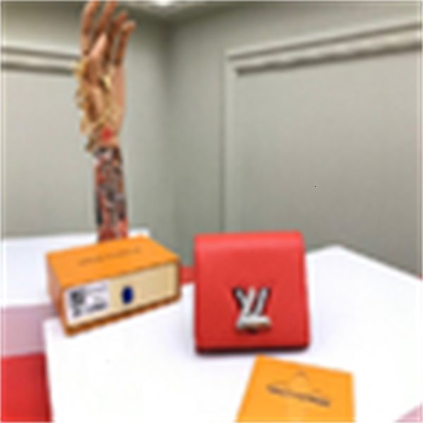 pouches brand designer cases luxury m62943 fashion card short wallet red holders leather compact key long wallets chain purse wallet, Black;red
pouches brand designer cases luxury m62943 fashion card short wallet red holders leather compact key long wallets chain purse wallet, Black;red