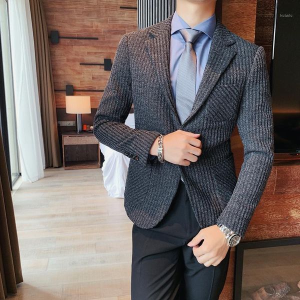 knitting men's blazer masculino solid color suit jacket streetwear social british style casual business dress coat terno suits & blazer, White;black
knitting men's blazer masculino solid color suit jacket streetwear social british style casual business dress coat terno suits & blazer, White;black