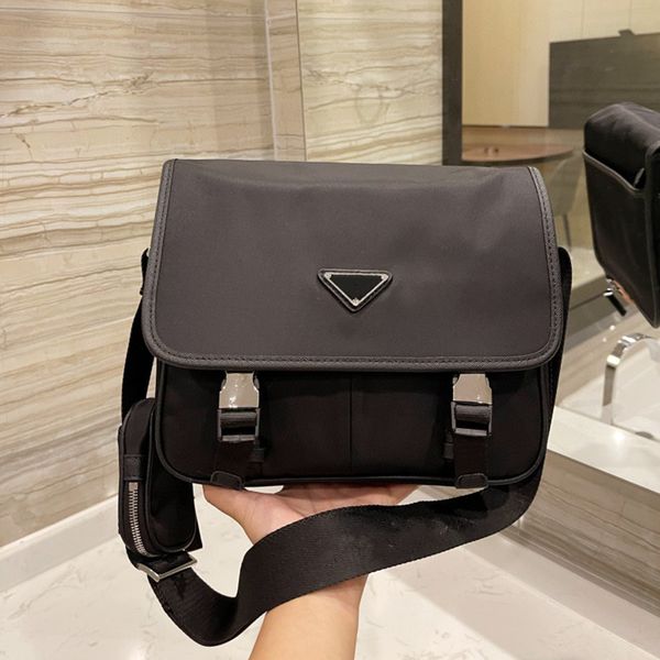 design purse nylon postman bag three one male messenger new type single shoulder large capacity women's
design purse nylon postman bag three one male messenger new type single shoulder large capacity women's