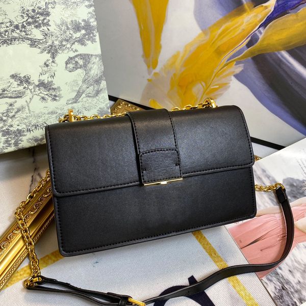 2021 women luxurys bags fashion handbag designer ladies shoulder bag leather womens crossbody z8050
2021 women luxurys bags fashion handbag designer ladies shoulder bag leather womens crossbody z8050