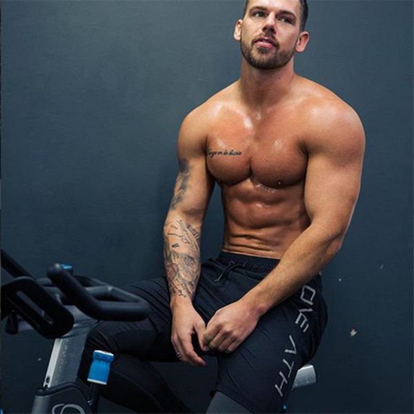 2021 new fashion sporting beaching trousers cotton bodybuilding sweatpants fitness short jogger casual gyms men shorts rkqr, White;black
2021 new fashion sporting beaching trousers cotton bodybuilding sweatpants fitness short jogger casual gyms men shorts rkqr, White;black
