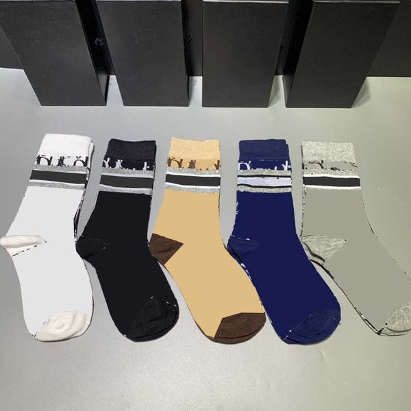 letter jacquard women socks all seasons elastic digner hosiery party & banquet trendy girls cotton sock, Black;white
letter jacquard women socks all seasons elastic digner hosiery party & banquet trendy girls cotton sock, Black;white