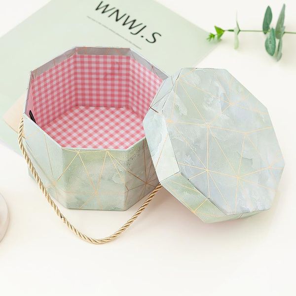 gift wrap 10pcs 11.5*11.5*7.5cm flower hexagon bucket marble geometric box valentine's day case birthday package
gift wrap 10pcs 11.5*11.5*7.5cm flower hexagon bucket marble geometric box valentine's day case birthday package