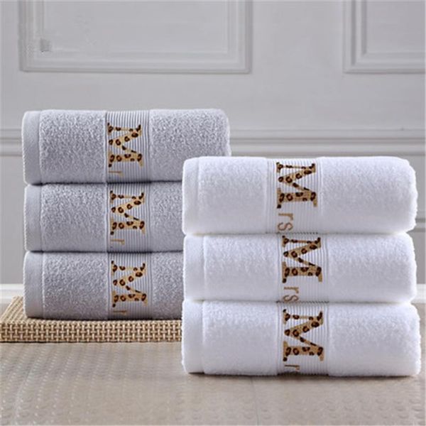 towel 800g five star el beauty club pure cotton couples bath family jacquard leopard print thick towel.
towel 800g five star el beauty club pure cotton couples bath family jacquard leopard print thick towel.