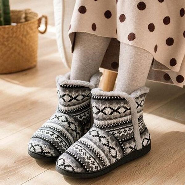 boots winter women's snow thick-soled female cotton shoes non-slip belt flat heel large size warm plush ladies ankle boot, Black
boots winter women's snow thick-soled female cotton shoes non-slip belt flat heel large size warm plush ladies ankle boot, Black