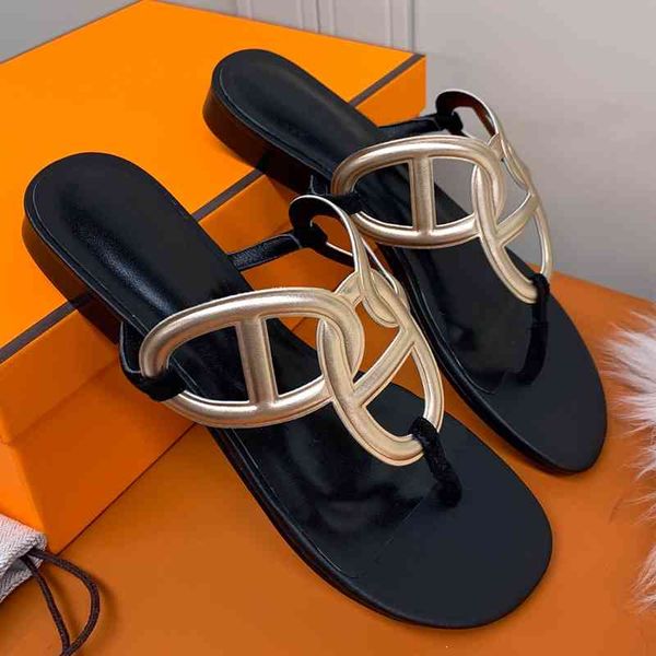 2021 classic luxury simple atmospher strap sandals high-end customized women shoes flip flops size 35-41, Black
2021 classic luxury simple atmospher strap sandals high-end customized women shoes flip flops size 35-41, Black