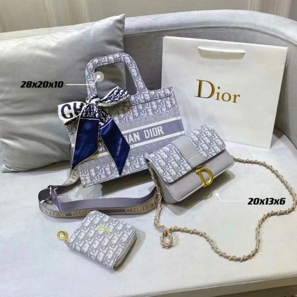 7a 5colors wallets famous brand women designer shoulder bag leather chain bags cross body pure color womens handbag crossbody purse holders, Red;black
7a 5colors wallets famous brand women designer shoulder bag leather chain bags cross body pure color womens handbag crossbody purse holders, Red;black