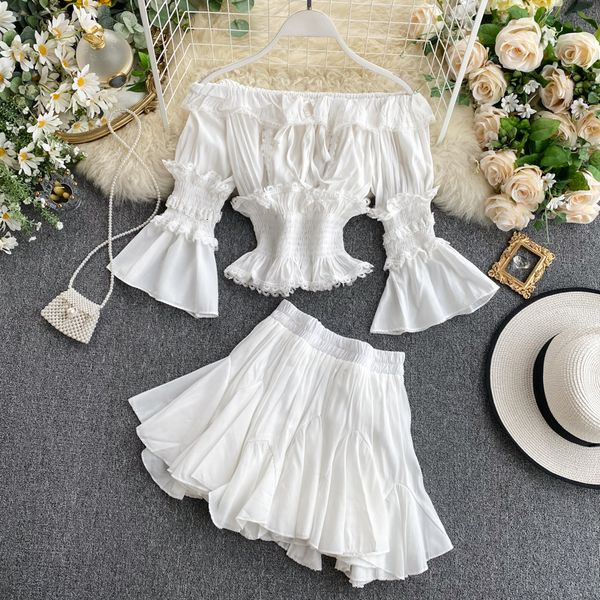 2021 spring summer long flare sleeve slash neck skinny short miniskirt plissate female two pieces set mi024 c nn9v, Black;gray
2021 spring summer long flare sleeve slash neck skinny short miniskirt plissate female two pieces set mi024 c nn9v, Black;gray