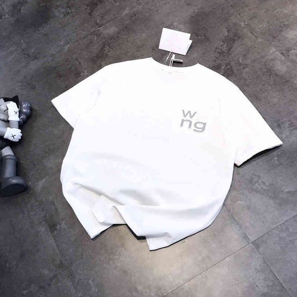 2022 factory wholesale new model white short t-shirt female letter three-dimensional printing loose fashion leisure summer couple half sleev
2022 factory wholesale new model white short t-shirt female letter three-dimensional printing loose fashion leisure summer couple half sleev