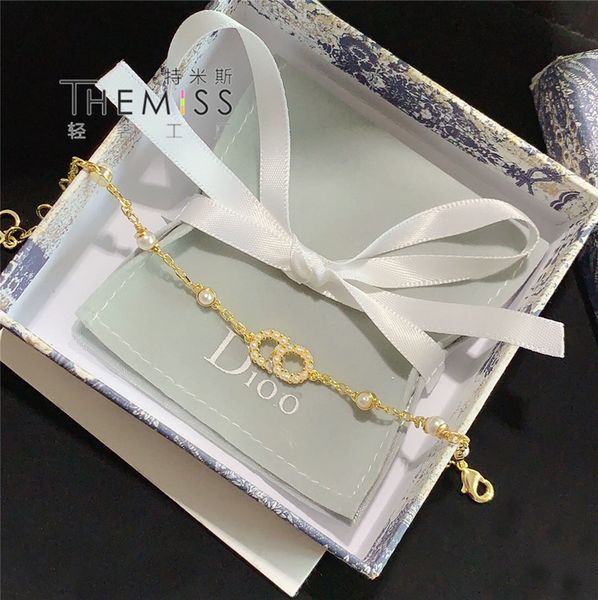 70% off outlet online pearl bracelet 2021 korean version with pearl inlaid star, Black
70% off outlet online pearl bracelet 2021 korean version with pearl inlaid star, Black
