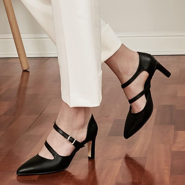 mio gusto makes happy, black/skin/tan/white colors, six inches high heels, quality female fashion shoes u48n
mio gusto makes happy, black/skin/tan/white colors, six inches high heels, quality female fashion shoes u48n