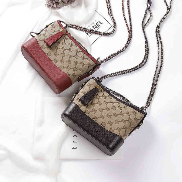 west flange women's bag new versatile canvas wandering bag messenger sling shoulder chain purse
west flange women's bag new versatile canvas wandering bag messenger sling shoulder chain purse