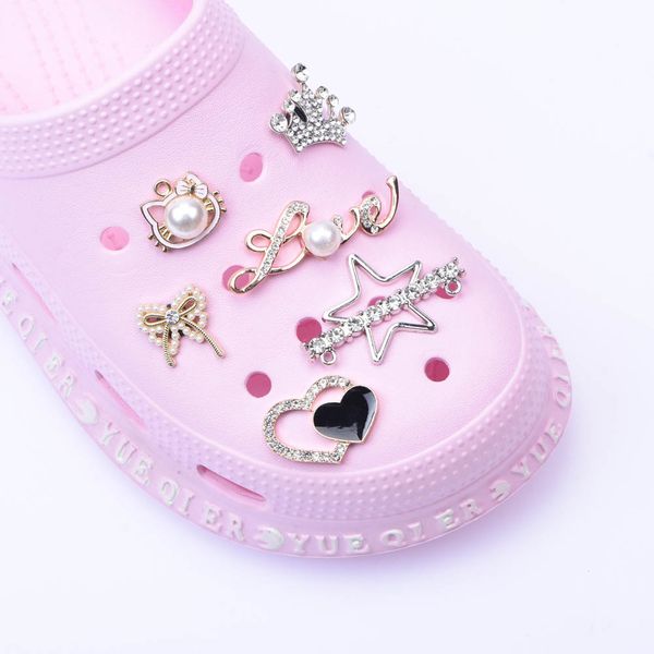 1pcs shoes metal charms designer croc jibz accessories clog shoe button decoration lovely little bear charm for q0618, White;pink
1pcs shoes metal charms designer croc jibz accessories clog shoe button decoration lovely little bear charm for q0618, White;pink