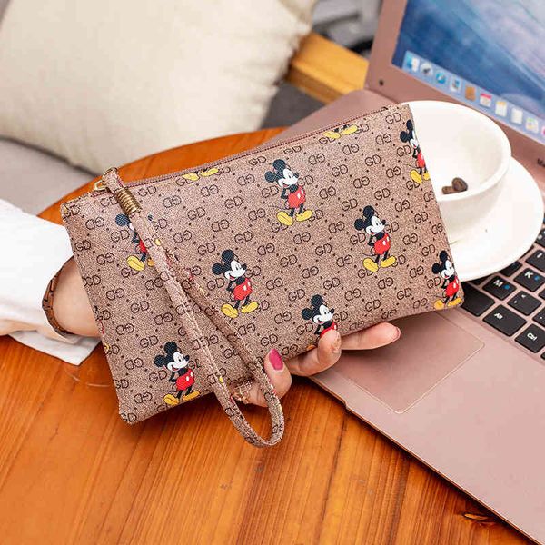 2022 factory wholesale women's hand bag long simple small zero wallet, Red;black
2022 factory wholesale women's hand bag long simple small zero wallet, Red;black