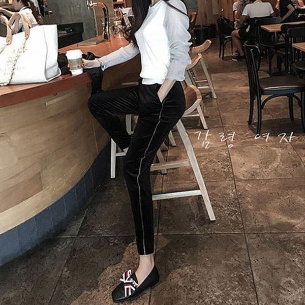 women's pants & capris 2021 autumn and winter bright silk gold velvet leggings elastic, Black;white
women's pants & capris 2021 autumn and winter bright silk gold velvet leggings elastic, Black;white