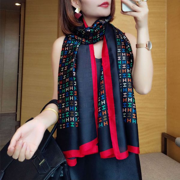 in spring, summer, autumn winter of 2020, you can wear new scarf with navy red edge h-letter printing, shawl and silk like, Blue;gray
in spring, summer, autumn winter of 2020, you can wear new scarf with navy red edge h-letter printing, shawl and silk like, Blue;gray
