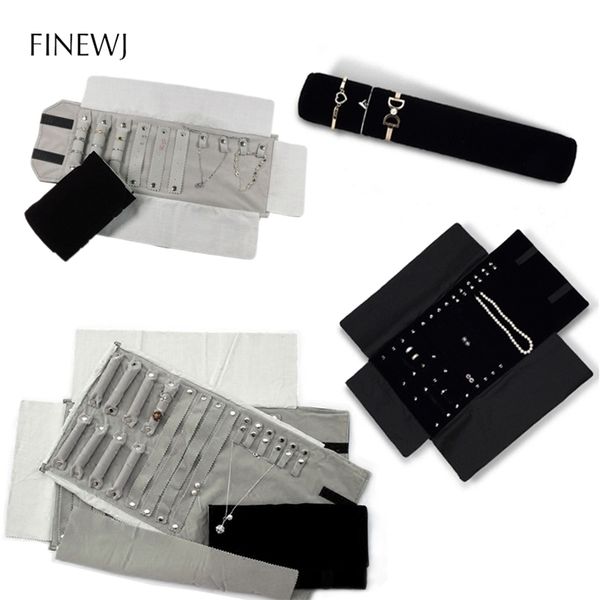 portable black velvet travel jewelry carrying case roll bag pendant necklace bracelet earrings ring storage organizer pouch 211105
portable black velvet travel jewelry carrying case roll bag pendant necklace bracelet earrings ring storage organizer pouch 211105