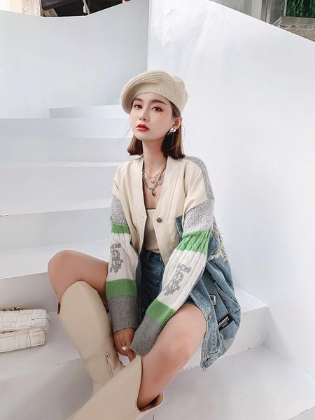 women's jackets european goods 2021 autumn denim stitching sweater loose design sense jacket female hit color badge tide brand, Black;brown
women's jackets european goods 2021 autumn denim stitching sweater loose design sense jacket female hit color badge tide brand, Black;brown