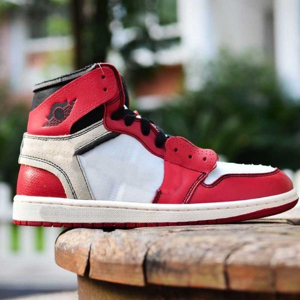 1s 2021 jump chijages shoes university red blue white 1 one mens boots womens sports designer sneakers trainers size 3230j, Black
1s 2021 jump chijages shoes university red blue white 1 one mens boots womens sports designer sneakers trainers size 3230j, Black