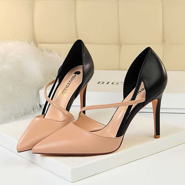 slippers female fashion bombs sandals high-heeled shoes kitty summer pointed office party white woman 1eku, Black
slippers female fashion bombs sandals high-heeled shoes kitty summer pointed office party white woman 1eku, Black