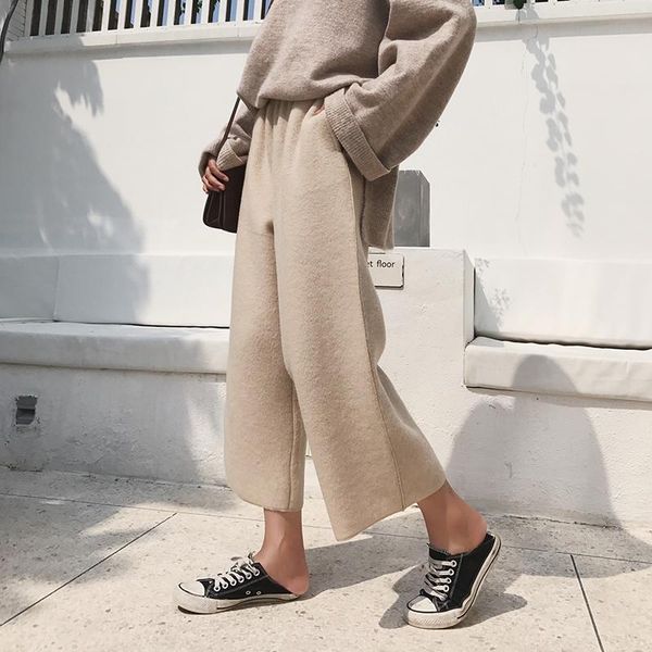 women's pants & capris thick woolen material nine points wide leg female 2021 autumn and winter high waist was thin casual tide, Black;white
women's pants & capris thick woolen material nine points wide leg female 2021 autumn and winter high waist was thin casual tide, Black;white