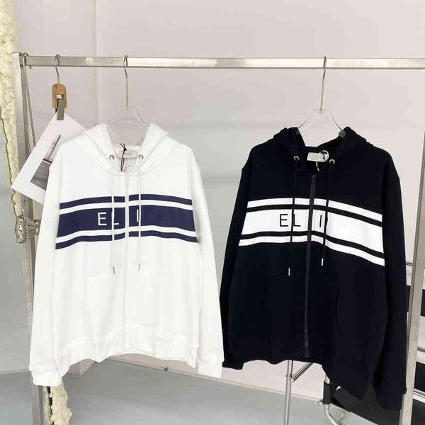2022 factory wholesale new model capsule hooded sweater women's letter printed zipper cardigan loose couple long sleeved jacket, Black
2022 factory wholesale new model capsule hooded sweater women's letter printed zipper cardigan loose couple long sleeved jacket, Black